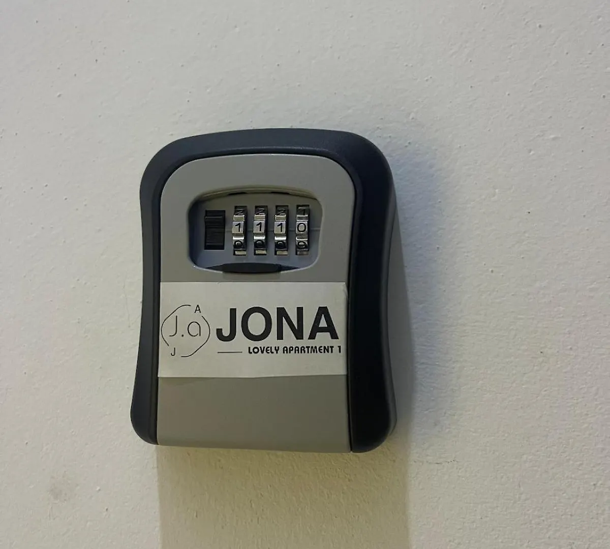 公寓 Jona Lovely 2 Bedroom 2 Bathroom Ap Free Parking 地拉那 阿尔巴尼亚